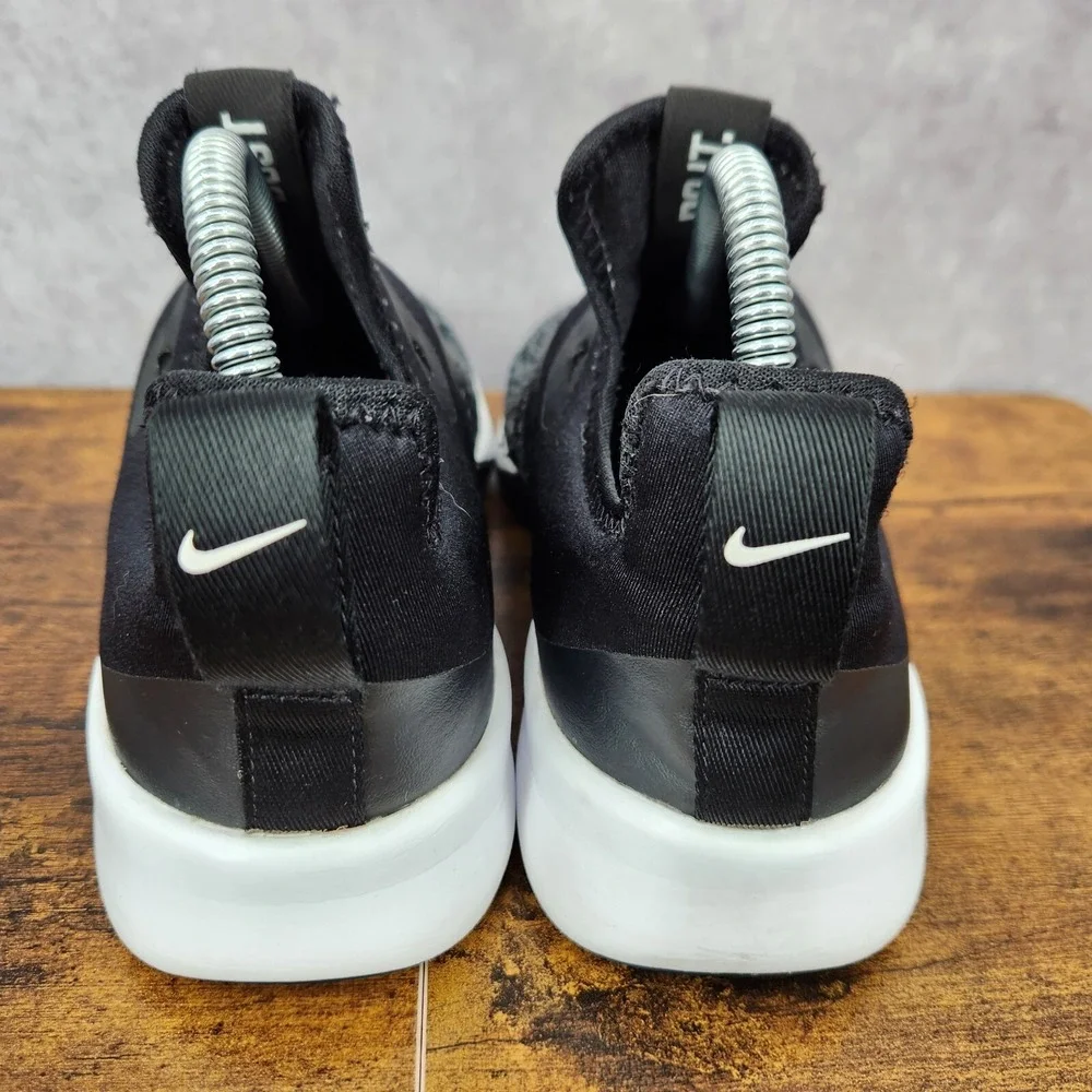 Nike Foundation Elite TR Running Shoes Womens‎ 8 Black Sneakers  AJ8154-001